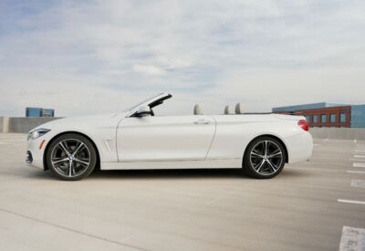 A wide shot facing left of the BMW 4-Series Convertible.