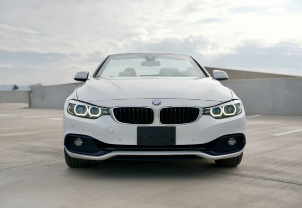 Frontal shot of the BMW 4-Series Convertible.