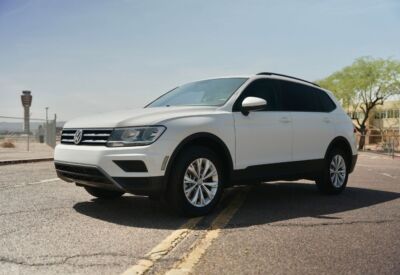 front angle shot of the Volkswagen Tiguan