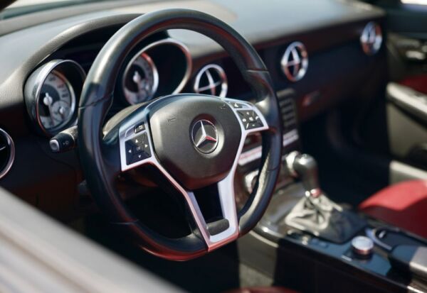 Interior shot of the Mercedes-Benz SLK-Class interior
